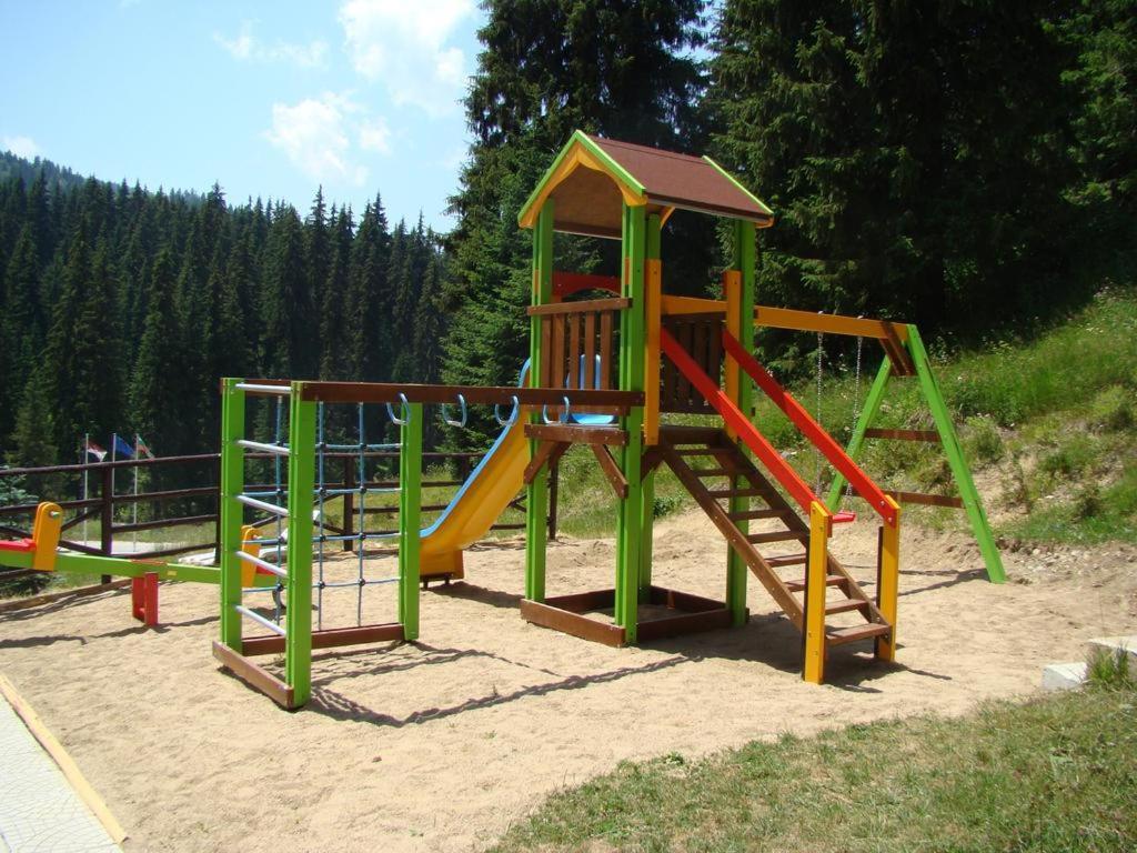 Grand Studio 501 Free Pool & Spa Pamporovo Bagian luar foto