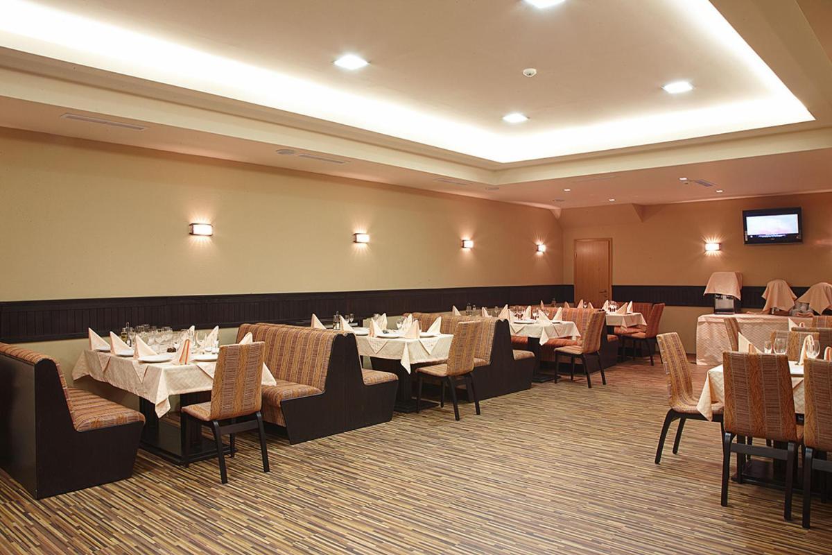 Grand Studio 501 Free Pool & Spa Pamporovo Bagian luar foto