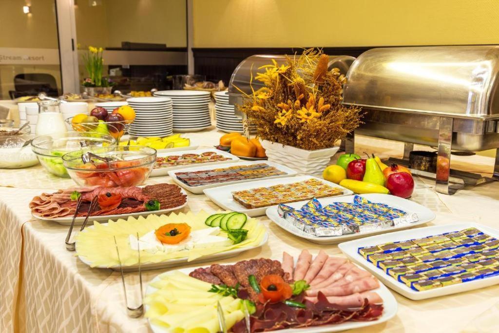 Grand Studio 501 Free Pool & Spa Pamporovo Bagian luar foto
